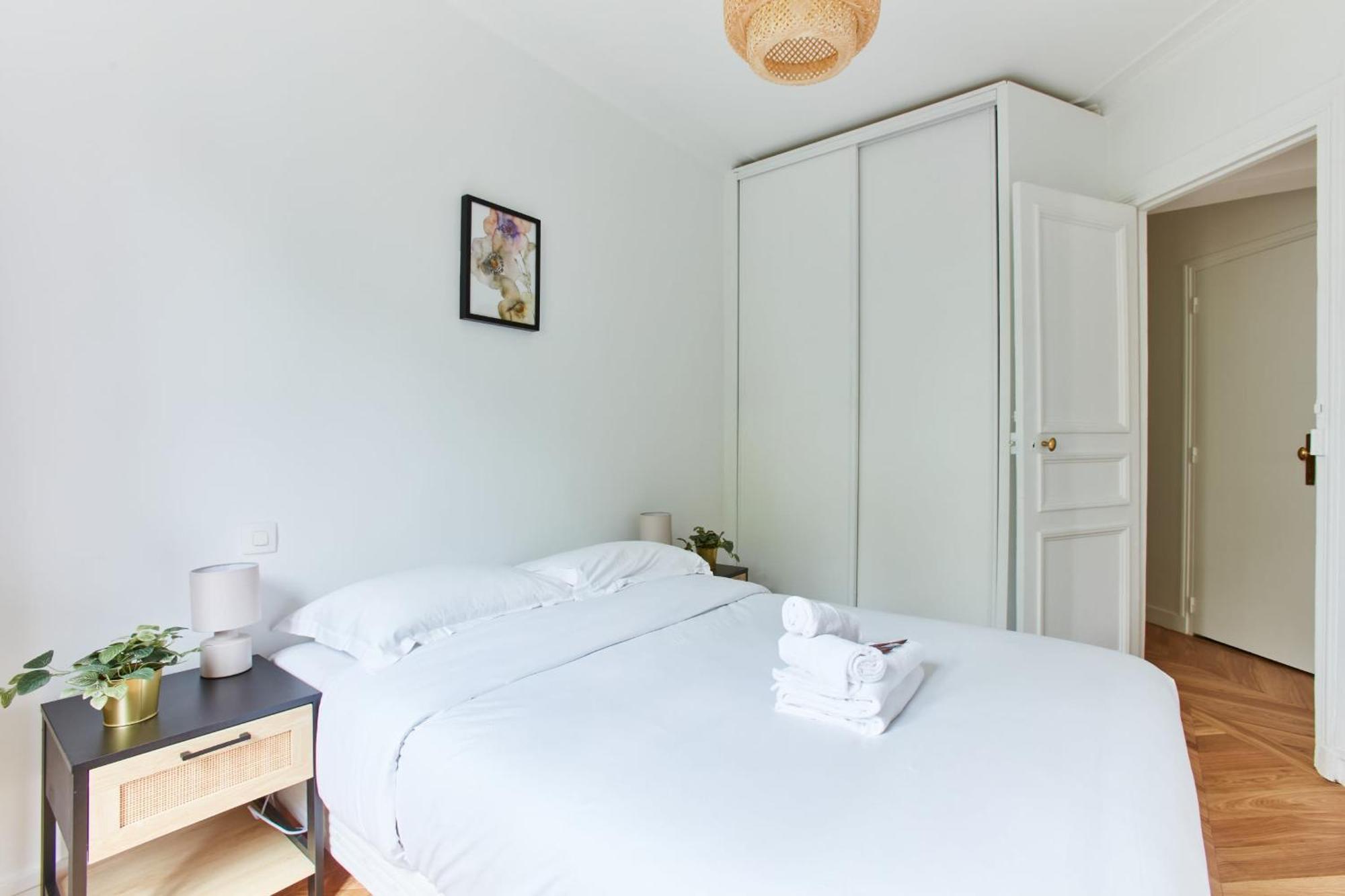Montmartre - 1Br - Cityapartmentstay Париж Екстериор снимка