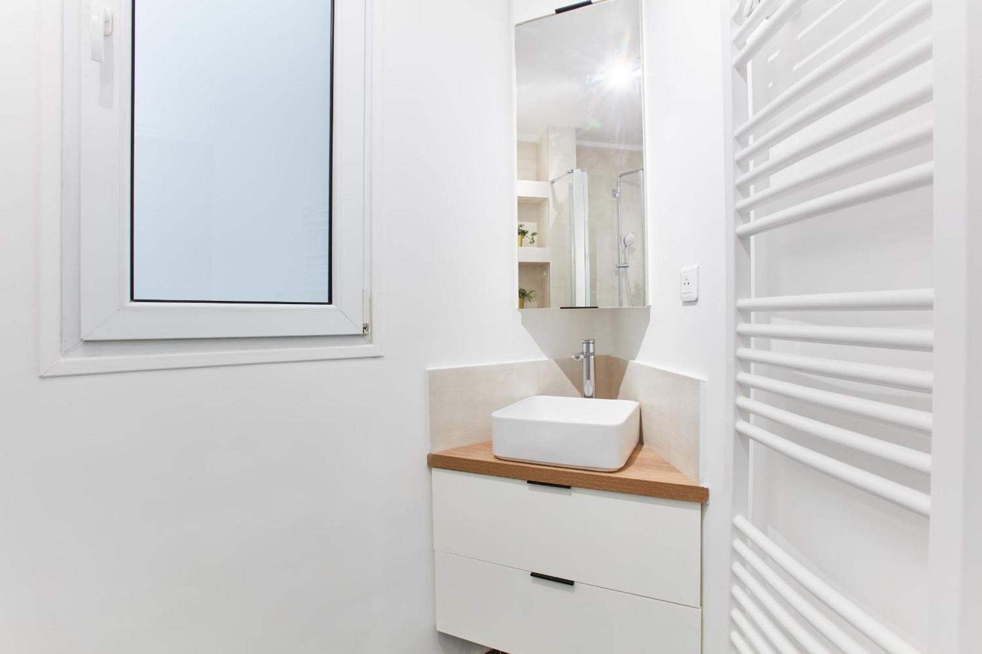Montmartre - 1Br - Cityapartmentstay Париж Екстериор снимка